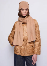 Women's ribbed scarf