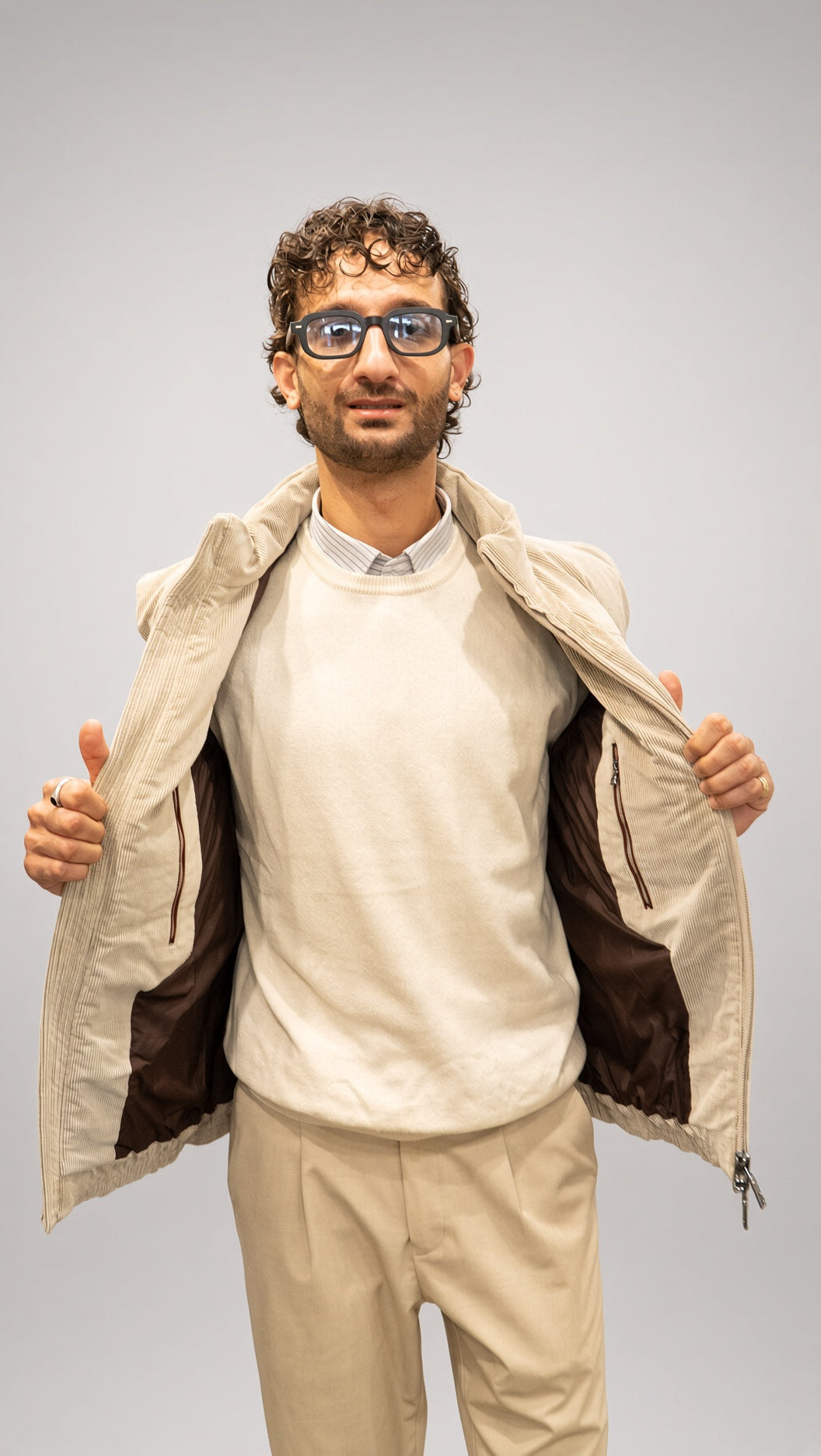 Smanicato in velluto beige da uomo Seinse