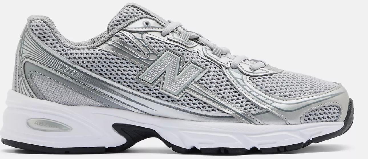Scarpe New Balance 740